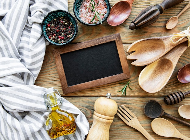 Stół przygotowany do gotowania